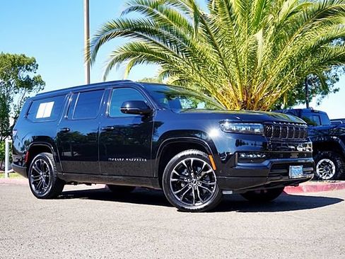 Certified 2024 Jeep Grand Wagoneer L Series II w/ Quick Order Packagew 28T AWD/4WD image 2