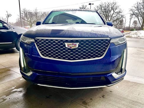 Certified 2023 Cadillac XT6 Premium Luxury w/ Technology Package image 2
