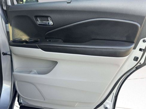 Used 2019 Honda Pilot EX-L image 42