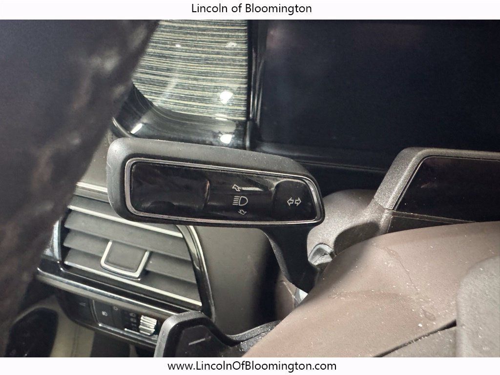 Certified 2023 Lincoln Navigator Black Label AWD/4WD image 49