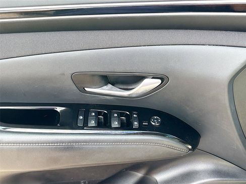 Used 2022 Hyundai Tucson SEL AWD/4WD image 17
