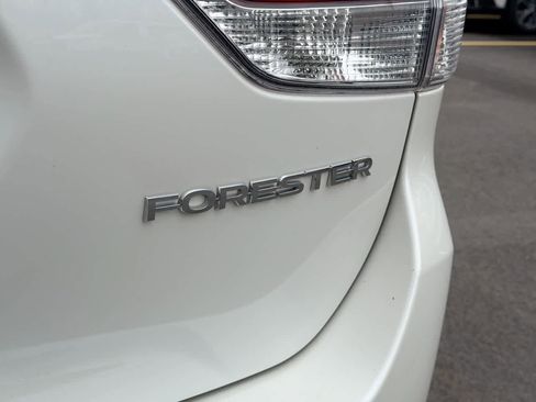 Certified 2024 Subaru Forester Premium AWD/4WD image 18