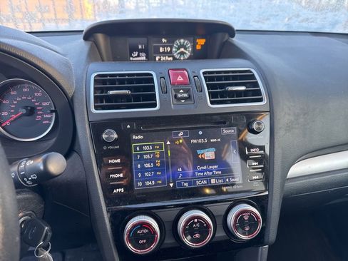 Used 2018 Subaru Forester 2.5i Premium w/ All-Weather Package image 8