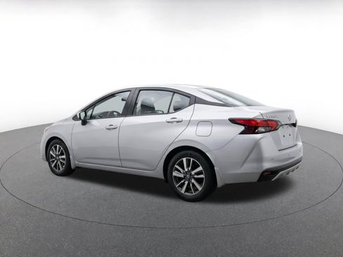 Used 2025 Nissan Versa SV FWD image 7