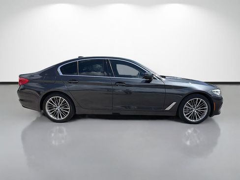 Used 2019 BMW 530i xDrive w/ Convenience Package AWD/4WD image 2