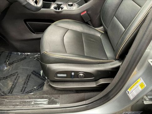 Used 2024 GMC Terrain AT4 image 34