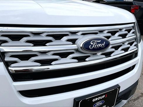 Used 2019 Ford Explorer XLT w/ Equipment Group 201A image 28