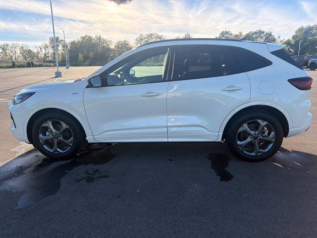Certified 2023 Ford Escape ST-Line w/ Equipment Group 301A FWD image 15