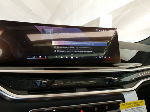 New 2026 BMW X6 xDrive40i image 26