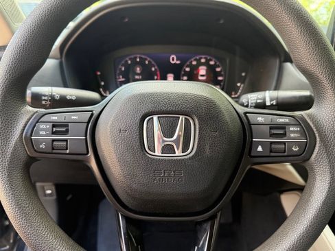Certified 2023 Honda Accord EX image 20