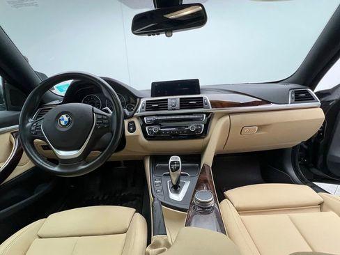 Used 2019 BMW 430i Coupe w/ Convenience Package image 10