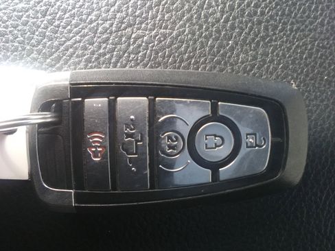 Used 2017 Ford F350 Lariat w/ Lariat Ultimate Package image 15