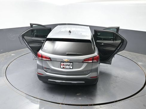 Used 2024 Chevrolet Equinox LT AWD/4WD image 63