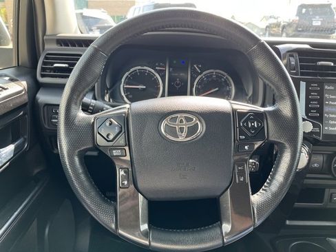 Used 2024 Toyota 4Runner TRD Off-Road Premium image 36