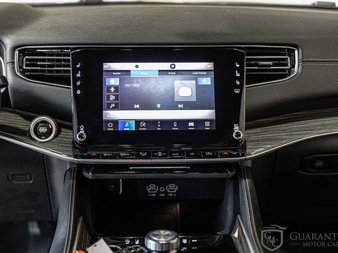 Used 2022 Jeep Wagoneer Series II w/ Flexible Seating Group image 39