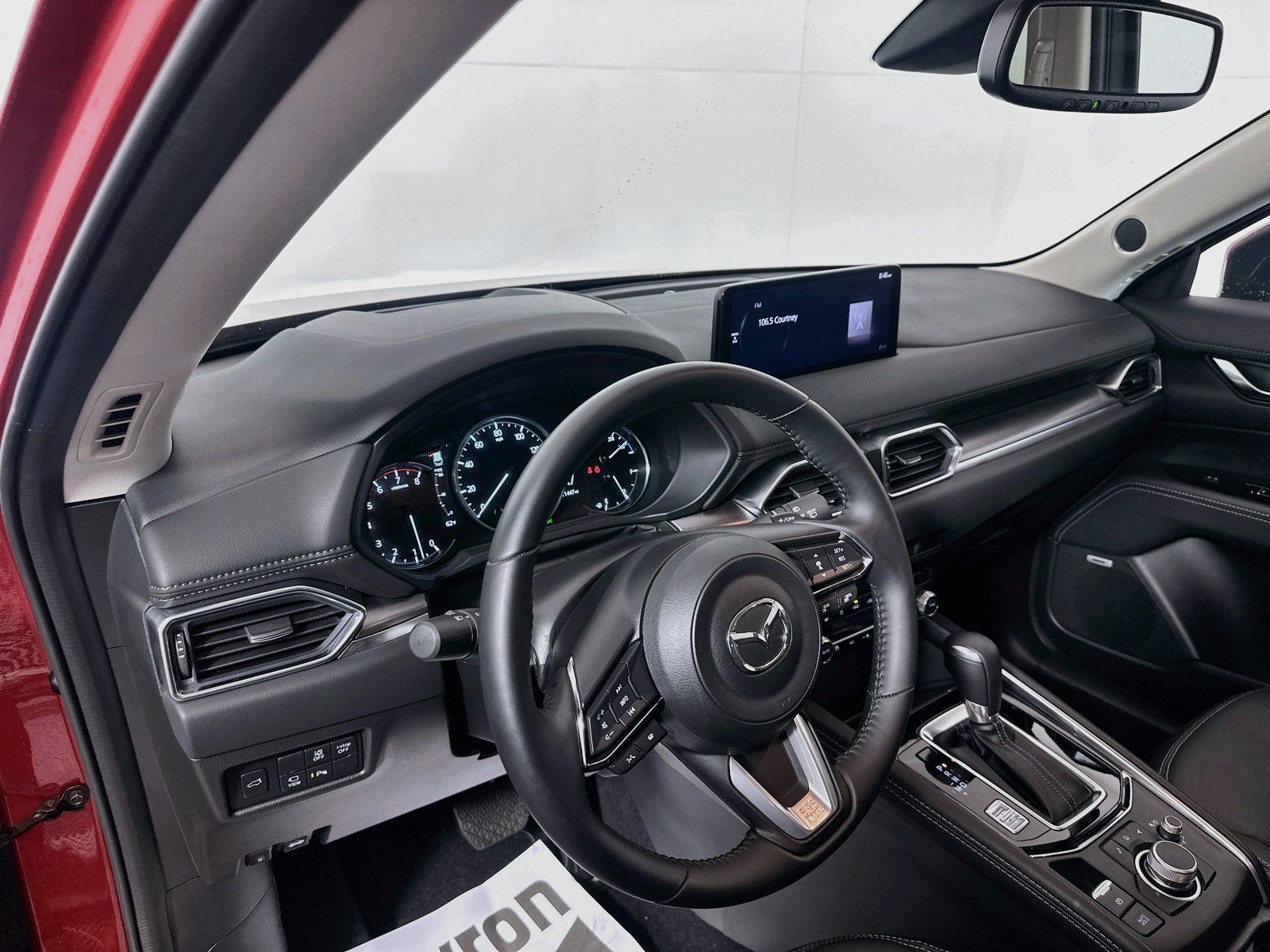 Used 2025 MAZDA CX-5 AWD 2.5 S w/ Premium Plus Pkg image 9