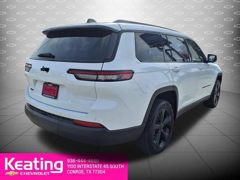 Used 2023 Jeep Grand Cherokee L Laredo AWD/4WD image 4