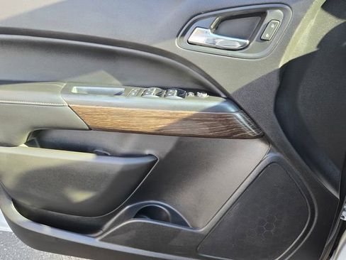 Used 2019 GMC Canyon Denali image 22