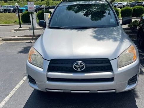 Used 2012 Toyota RAV4 FWD w/ Upgrade Value Pkg image 12