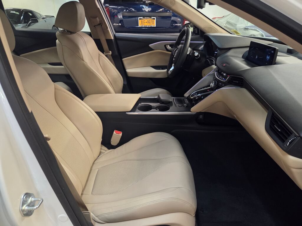 Certified 2023 Acura TLX w/ Technology Package FWD image 33