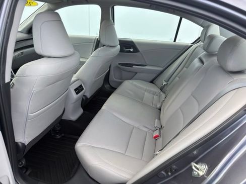 Used 2015 Honda Accord EX-L image 22