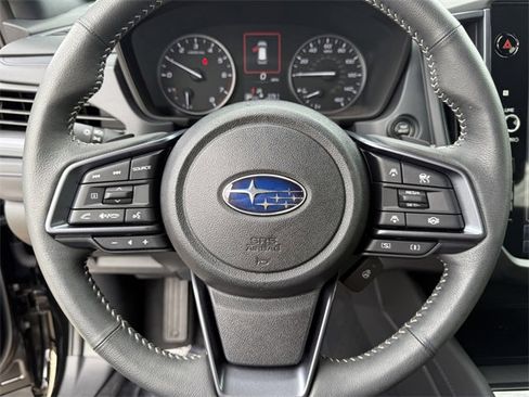 Certified 2025 Subaru Forester Limited image 26