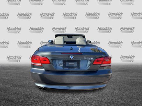 Used 2009 BMW 328i Convertible image 9