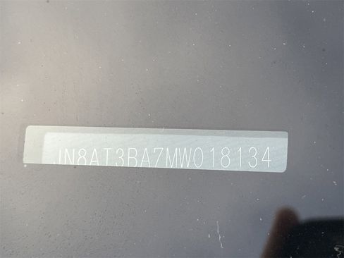 Used 2021 Nissan Rogue SV image 28