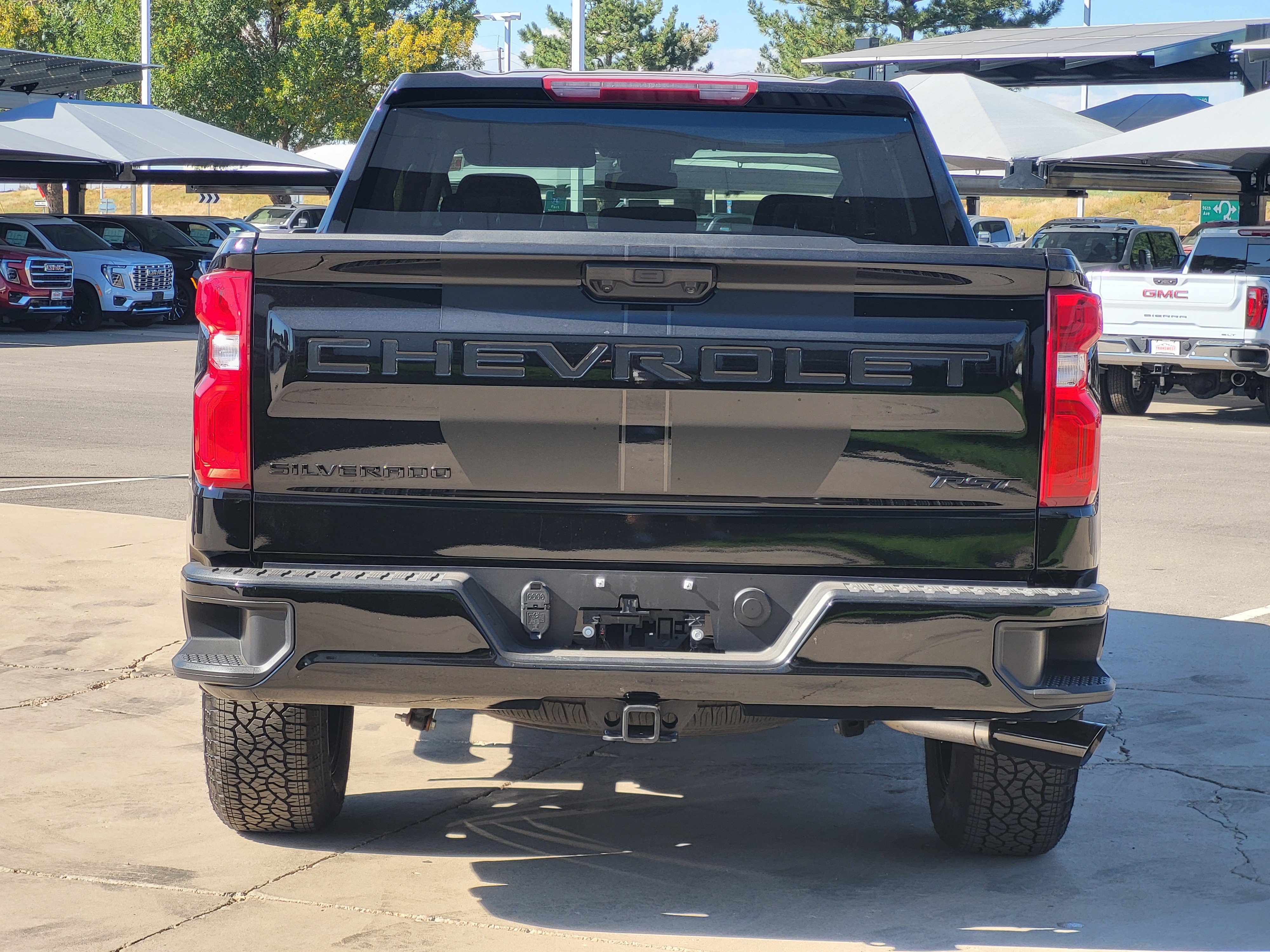 Used 2025 Chevrolet Silverado 1500 RST w/ Rally Edition AWD/4WD image 4