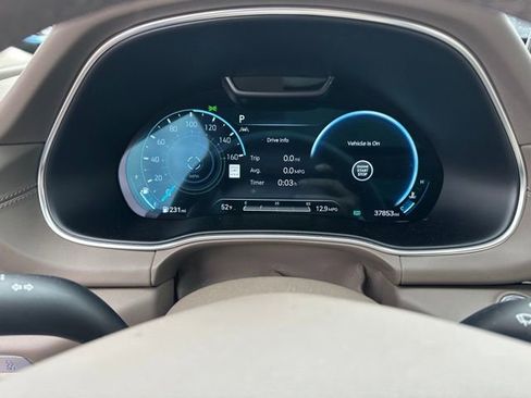 Used 2023 Genesis GV80 2.5T w/ Prestige Package image 36