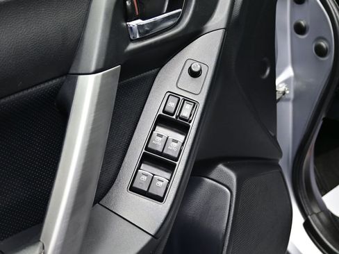 Used 2018 Subaru Forester 2.5i Limited image 11