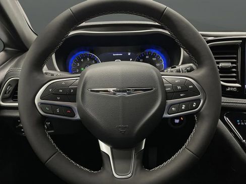 New 2026 Chrysler Pacifica Select image 15