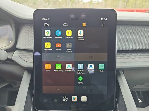 Used 2022 Polestar Polestar 2 w/ Pilot Package image 26