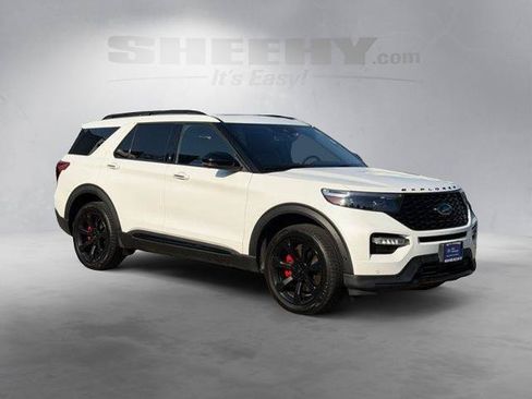 Certified 2022 Ford Explorer ST w/ ST Street Pack AWD/4WD image 2