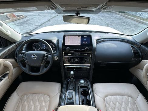 Used 2023 Nissan Armada Platinum w/ Captain's Chairs Package image 29