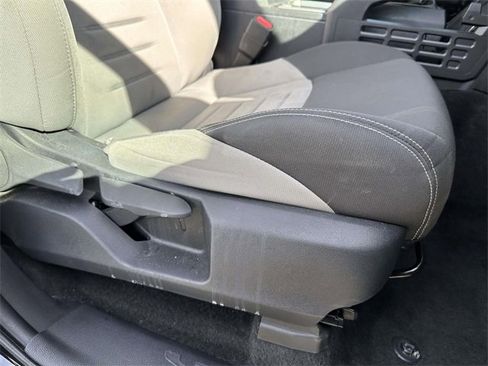 Used 2024 Toyota Tacoma TRD Off-Road image 9