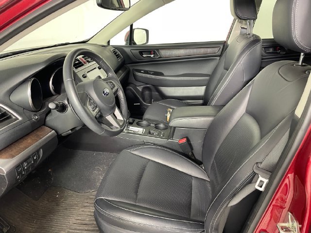 Used 2017 Subaru Outback 2.5i Limited w/ Popular Package #5 AWD/4WD image 2