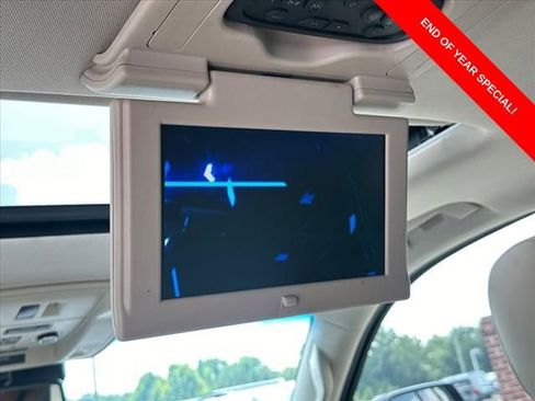 Used 2016 Cadillac Escalade Luxury image 9