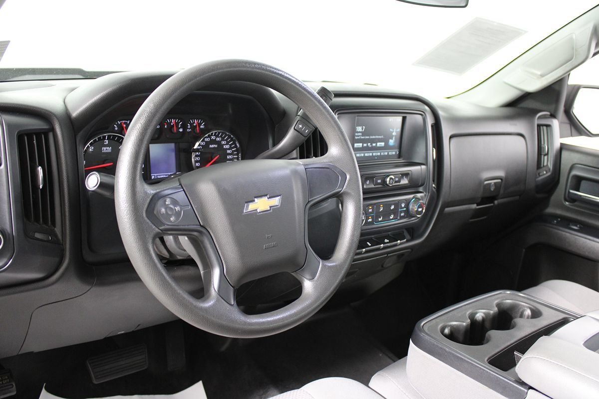 Used 2017 Chevrolet Silverado 1500 W/T RWD image 6