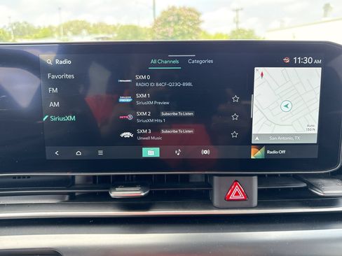 Used 2026 Kia Carnival FWD image 12