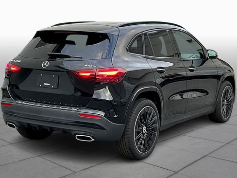 Used 2026 Mercedes-Benz GLA 250 4MATIC image 5
