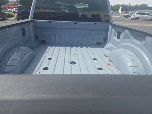 Used 2025 Ford F350 Lariat w/ Tremor Off-Road Package AWD/4WD image 26