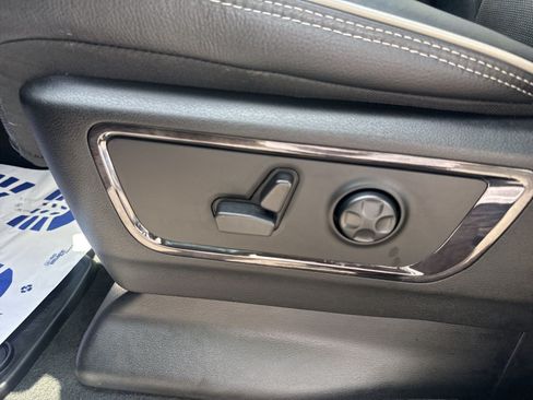Used 2024 RAM 1500 Limited AWD/4WD image 14
