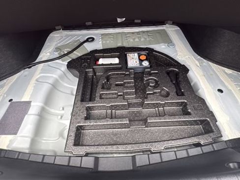 New 2026 Nissan Sentra SR FWD image 38