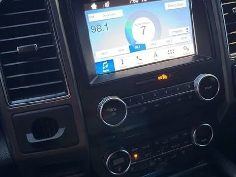 Used 2018 Ford Expedition XLT w/ Equipment Group 202A image 15