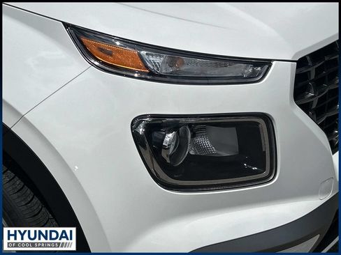 New 2026 Hyundai Venue SEL FWD image 10