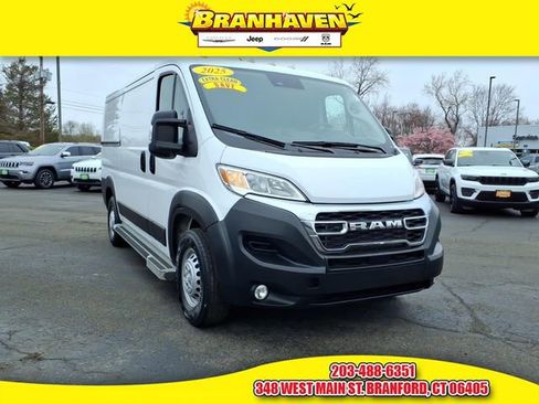 Used 2025 RAM ProMaster 2500 w/ U-Haul Equipment Group FWD image 1