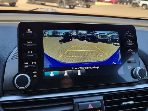 Used 2021 Honda Accord Sport image 17