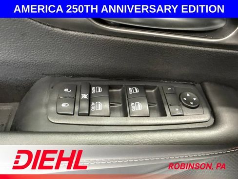 New 2027 Chrysler Pacifica Select FWD image 27