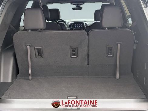 Used 2023 Chevrolet Traverse RS w/ LPO, Floor Liner Package FWD image 29